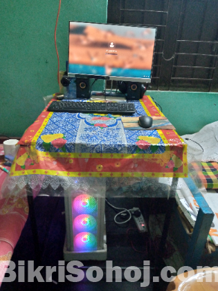 Monitor Lenovo, Processor Amd Ryzen 5 5600g, বিবরণী দেখুন।